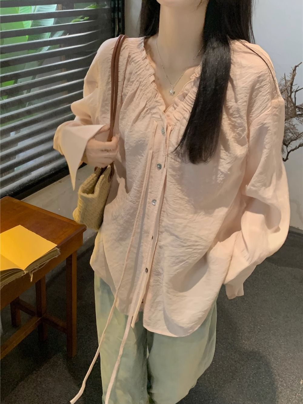 V-neck Shirt with Ruffle Edge 69A752