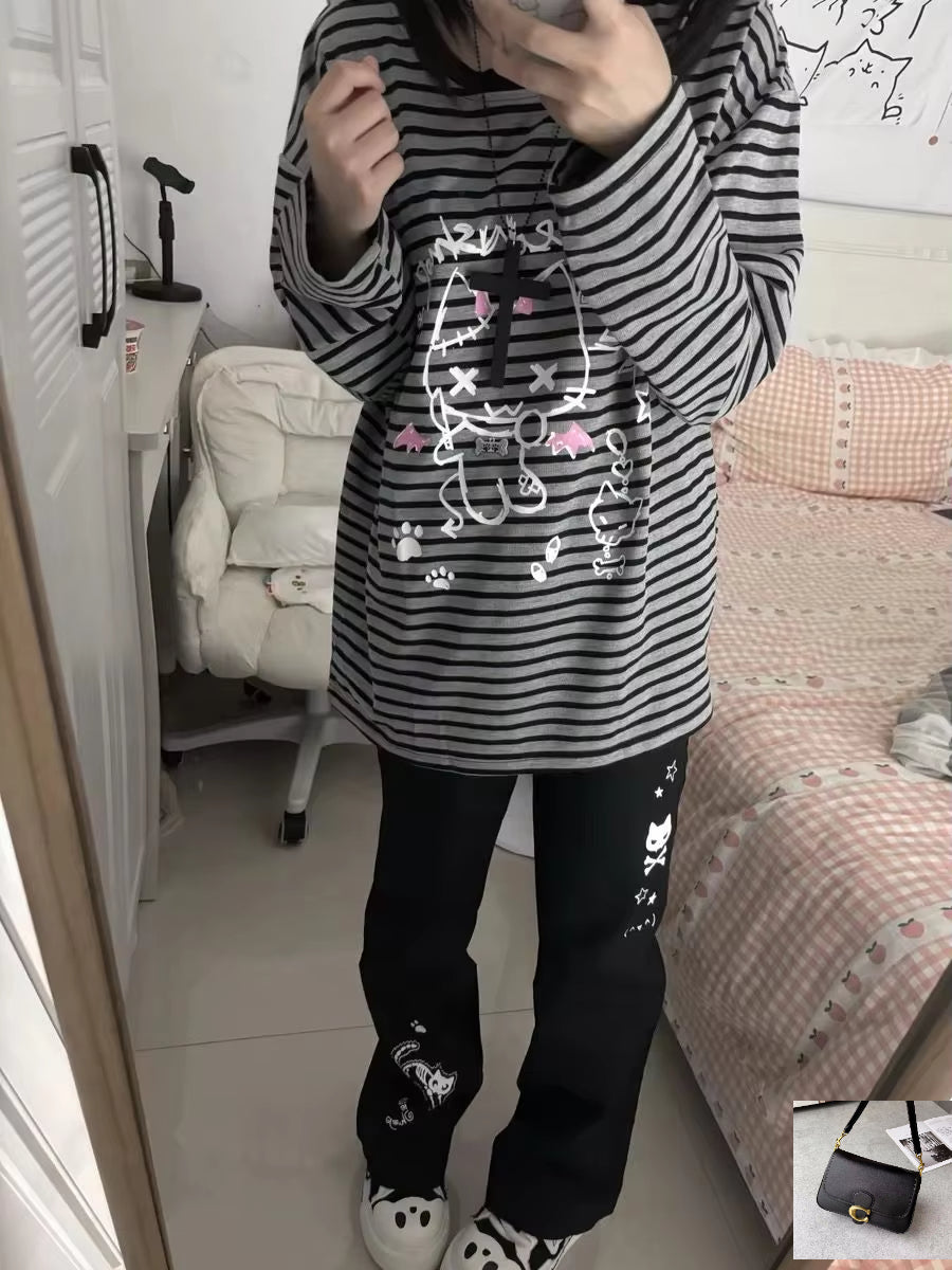 Vintage Striped Long-sleeved Graffiti TshirtsSA180
