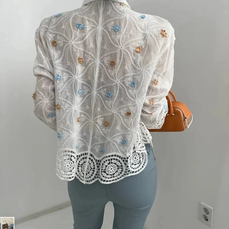 Temperament Blouse Embroidery Splicing Shirt 52B376