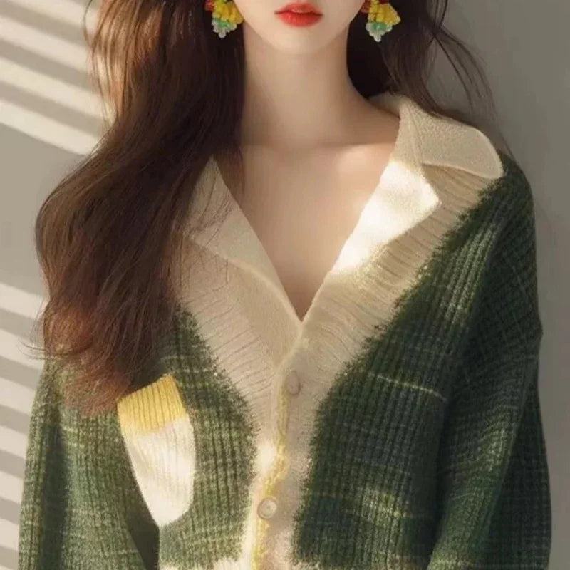 Gentle Color Blocking Sweater Coats SA085