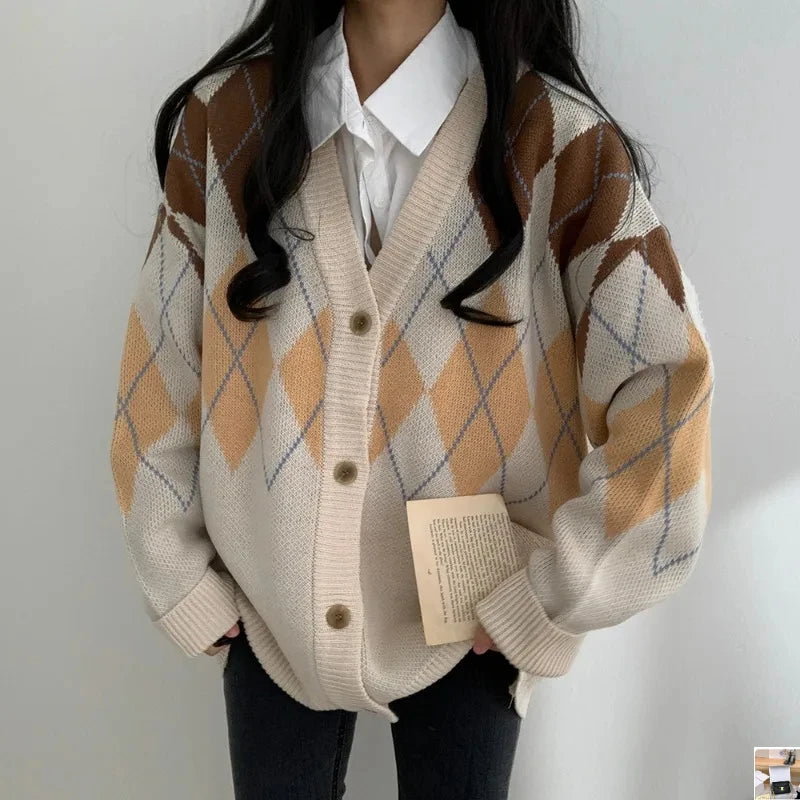 V-Neck Diamond Grid Knitted Cardigan SA026