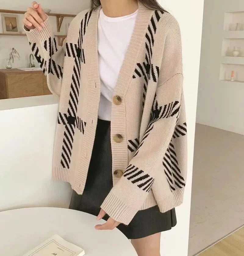 Contrasting Striped Sweater Cardigan SA011