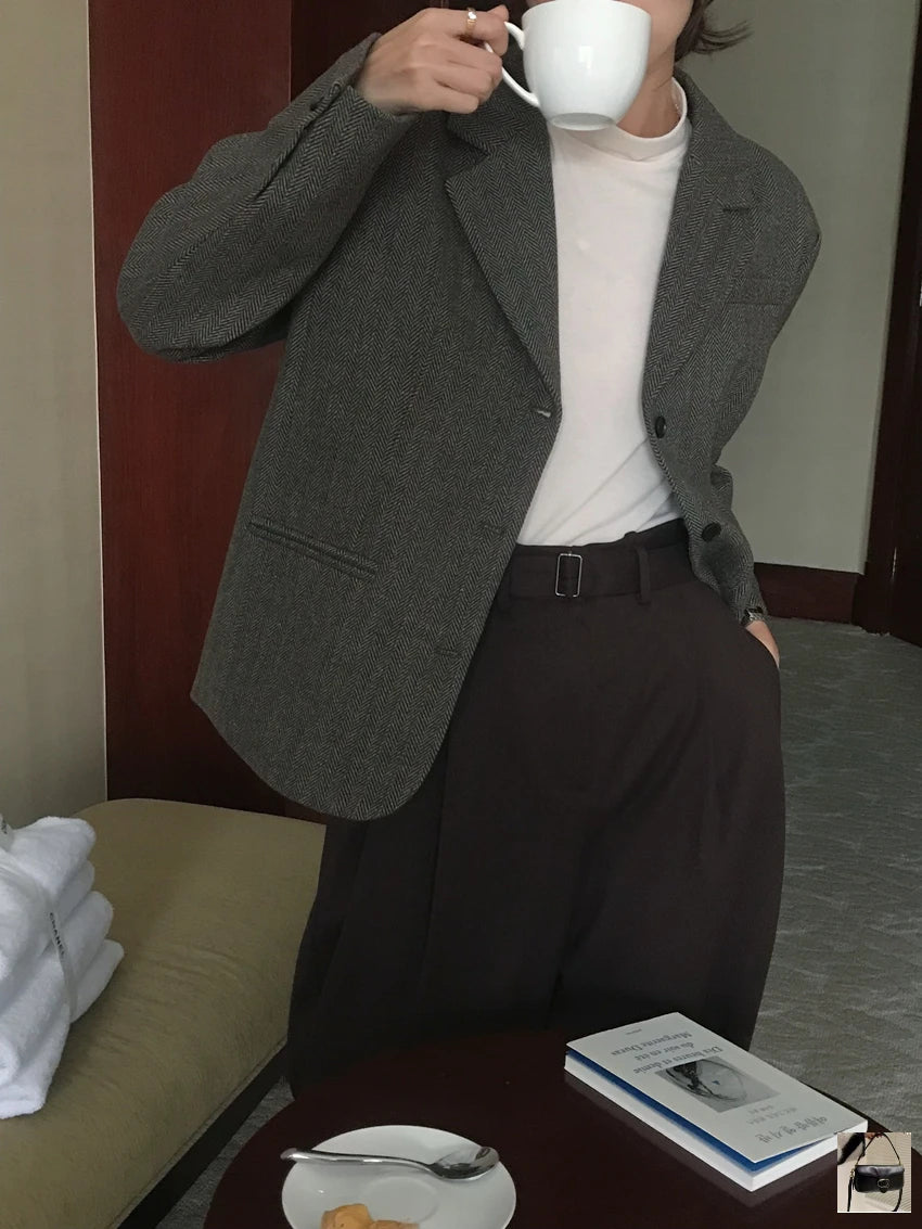 Turn-down Collar Long Sleeve Tailored Coat SA074
