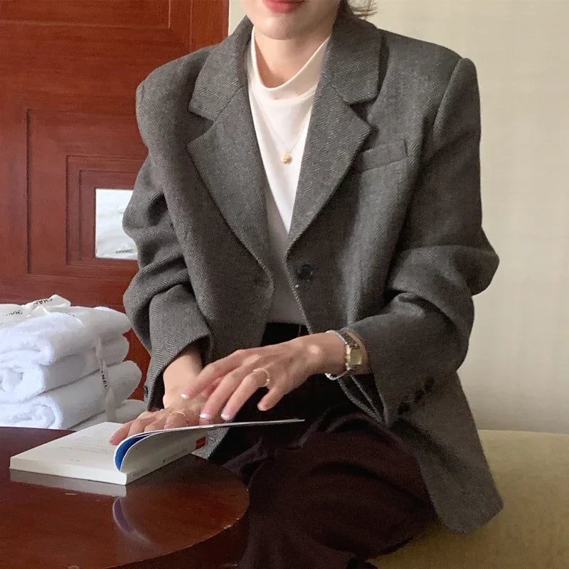Turn-down Collar Long Sleeve Tailored Coat SA074