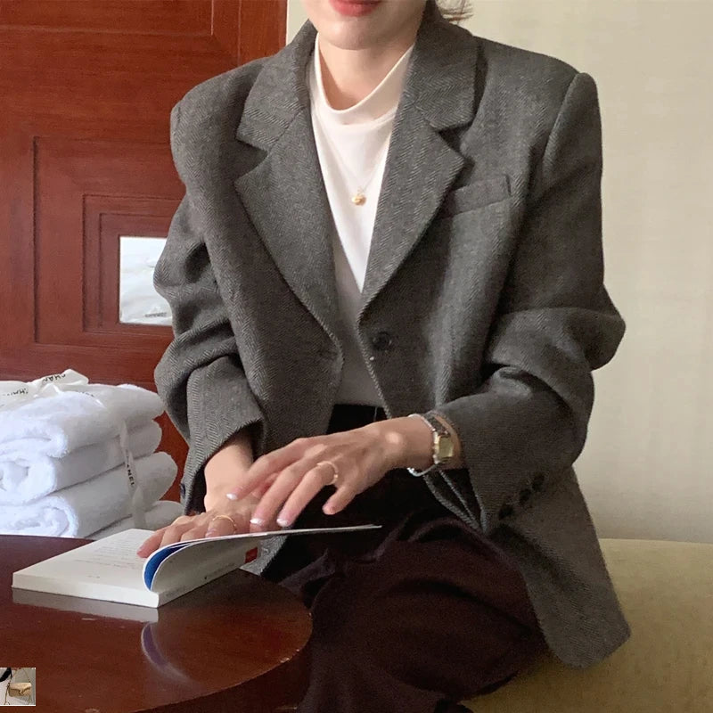 Turn-down Collar Long Sleeve Tailored Coat SA074