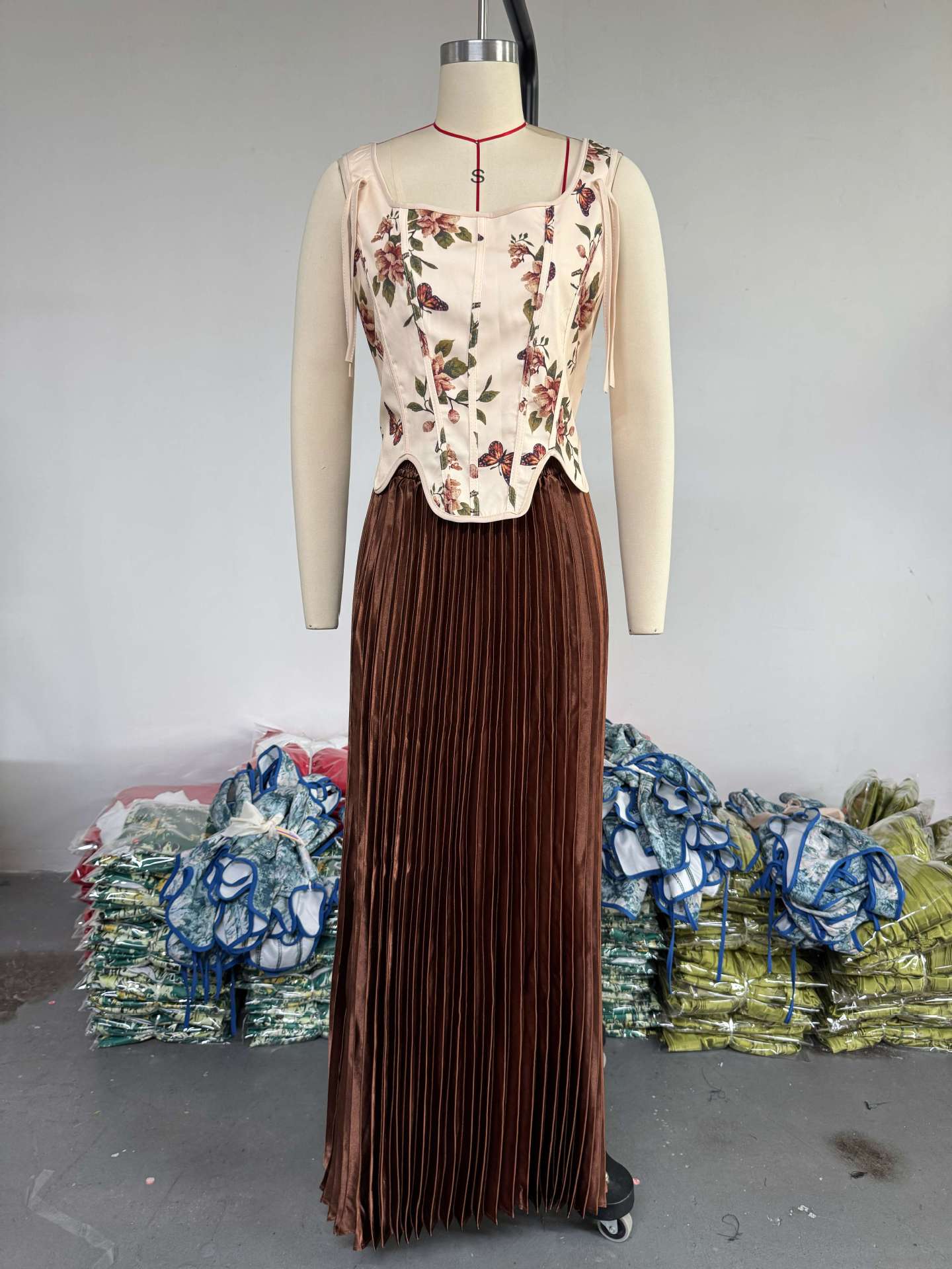 Printed Waist Vest High Waist Pleated Skirt Two-piece Set 69A917