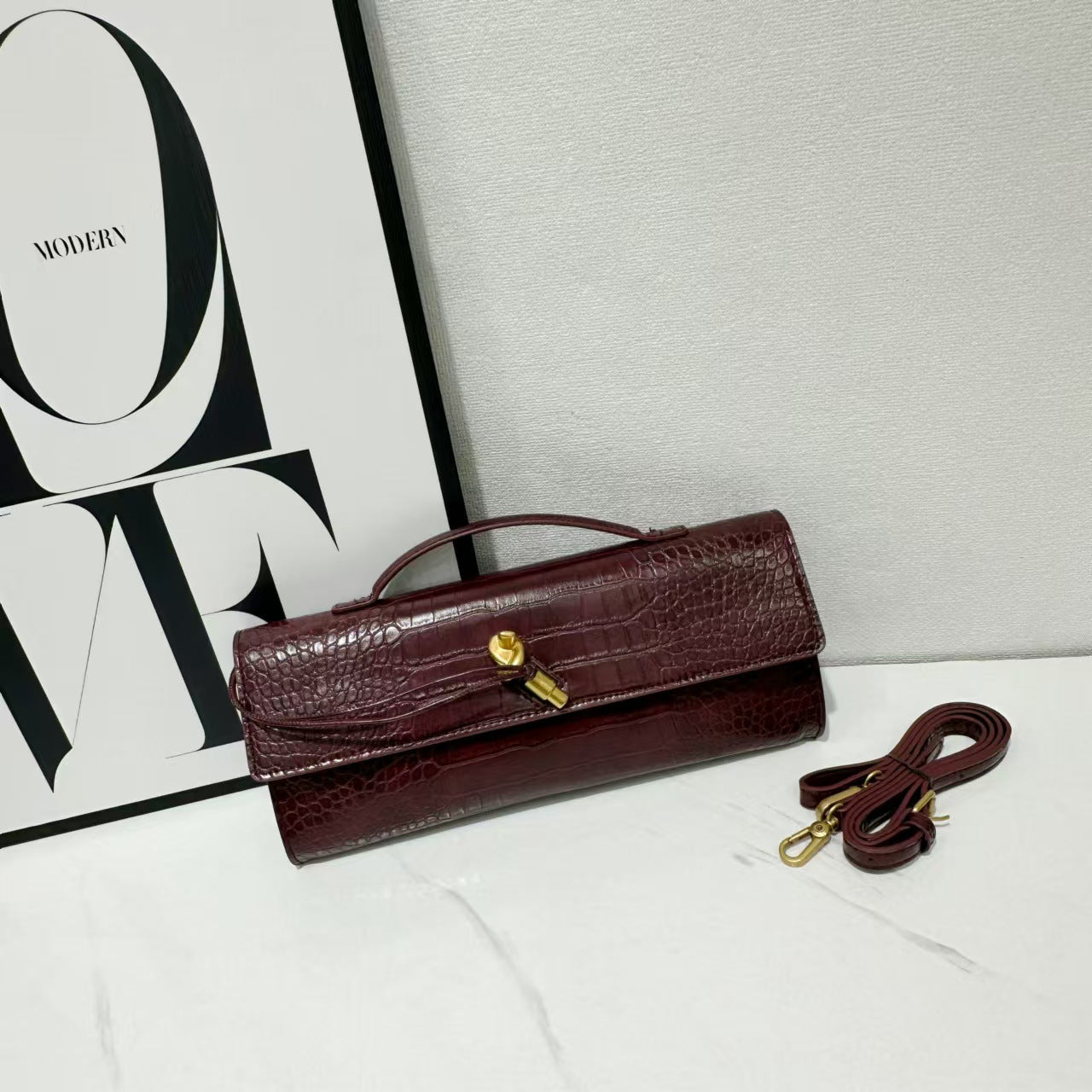 Woven Clutch Bag UK 64D075