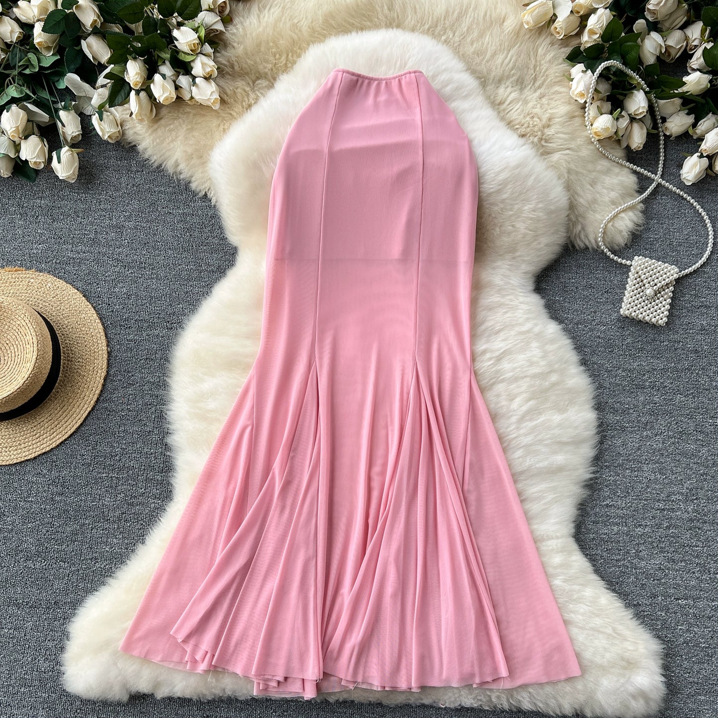 Mesh stitching fishtail hip skirt