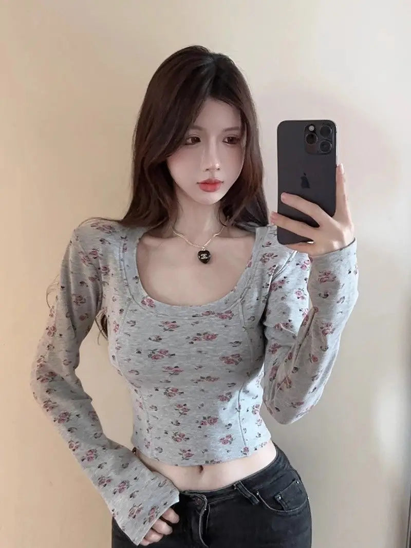 French Spice Girl U-neck Backless Floral T-shirt SA232