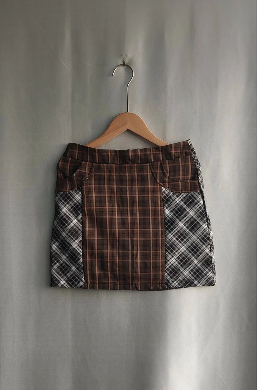 Slash Neck Plaid Shirt SA294