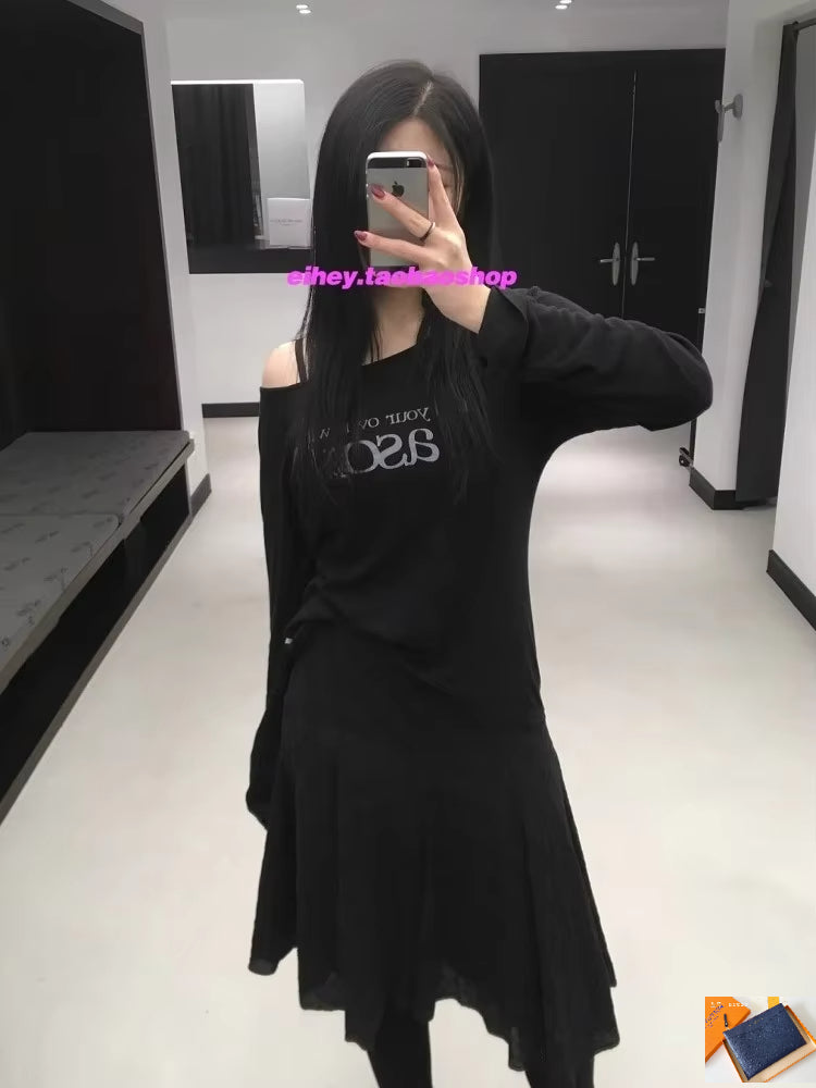 Letter Print O-neck T-shirt for Women SA272