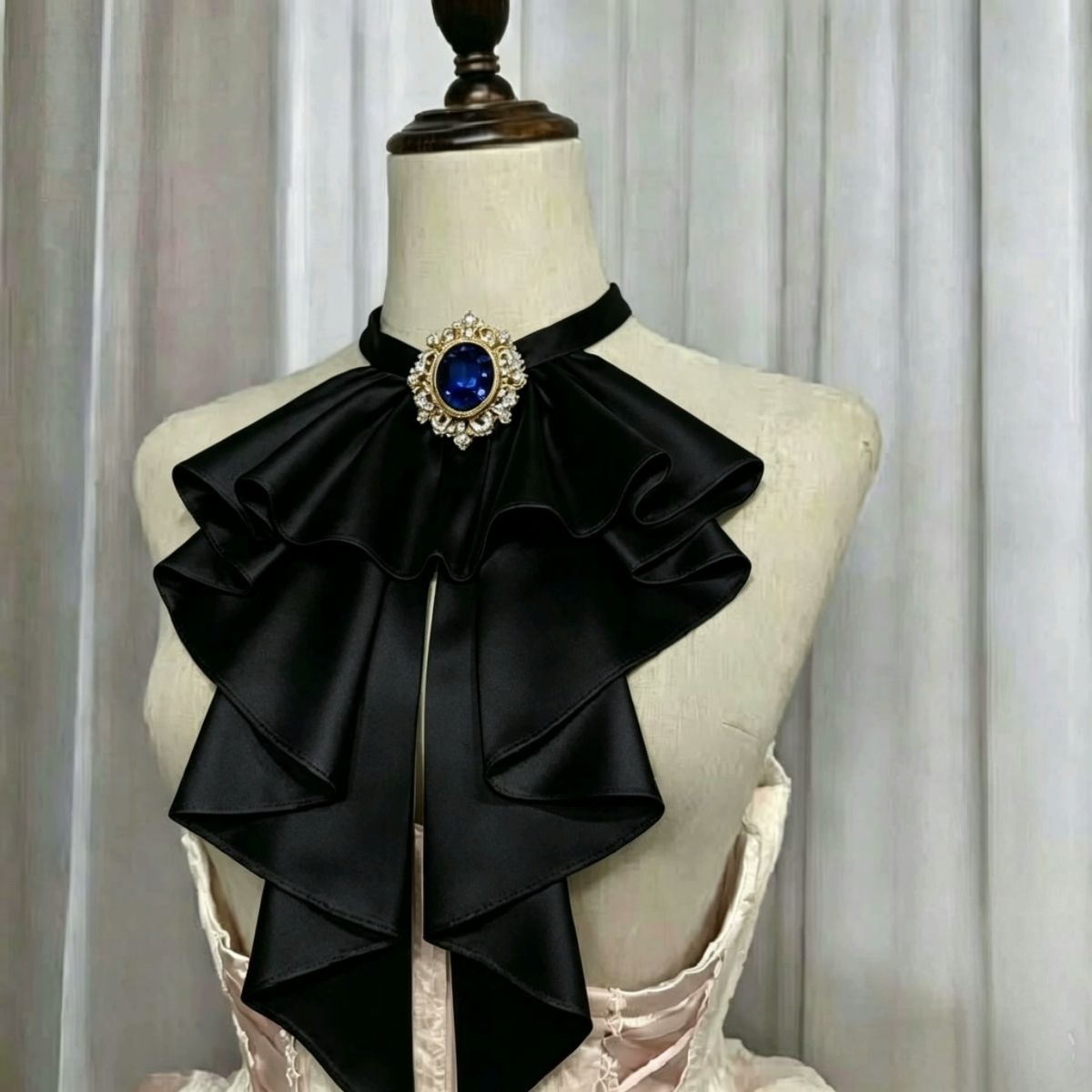 Lolita Gothic Style Gemstone Cross Collar Flower IL 64H084