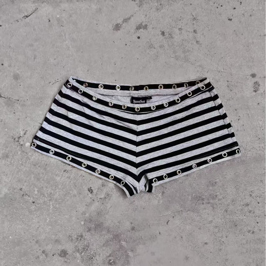 Striped Low-waisted Shorts SAB067