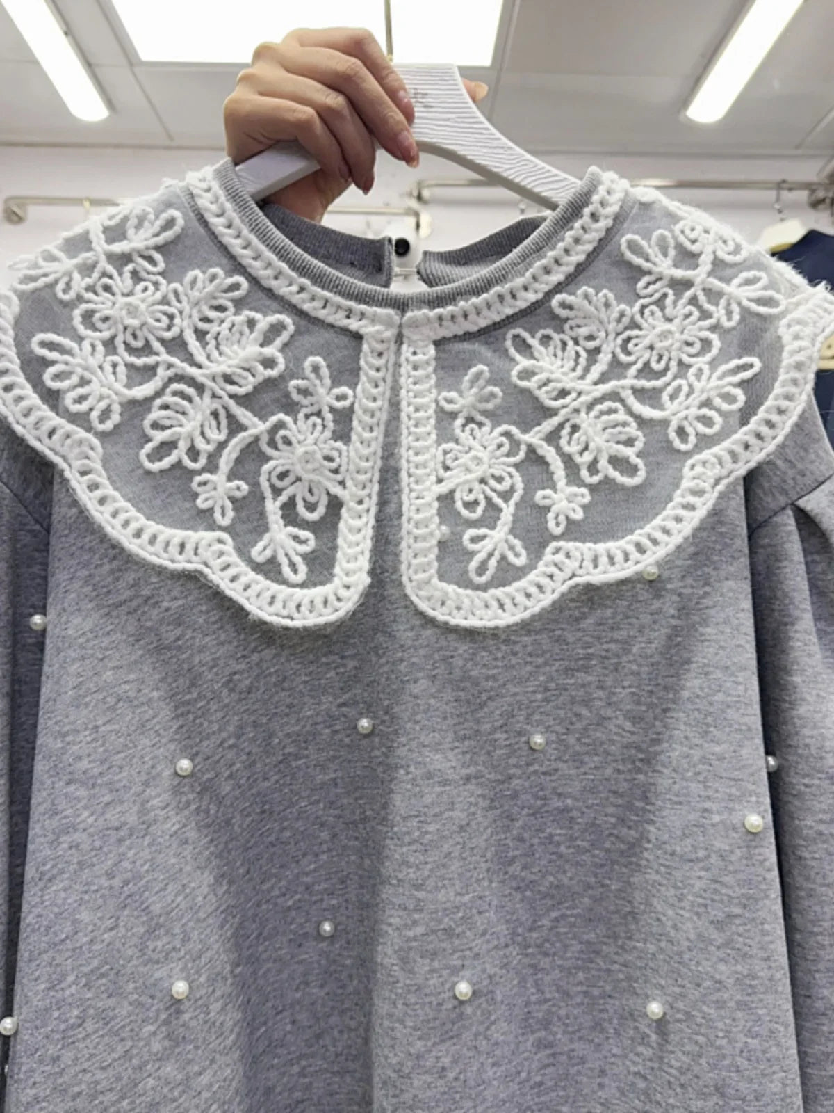 Splicing Lace Doll Collar Beaded  Loose Sweater