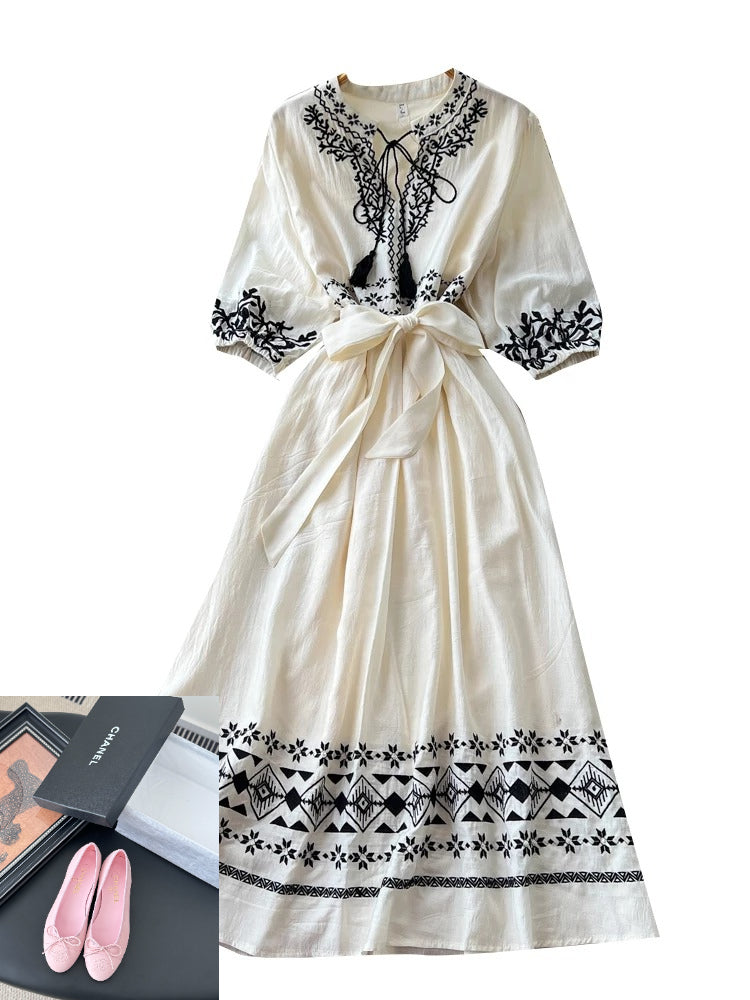 Embroidered Loose Dress SA990