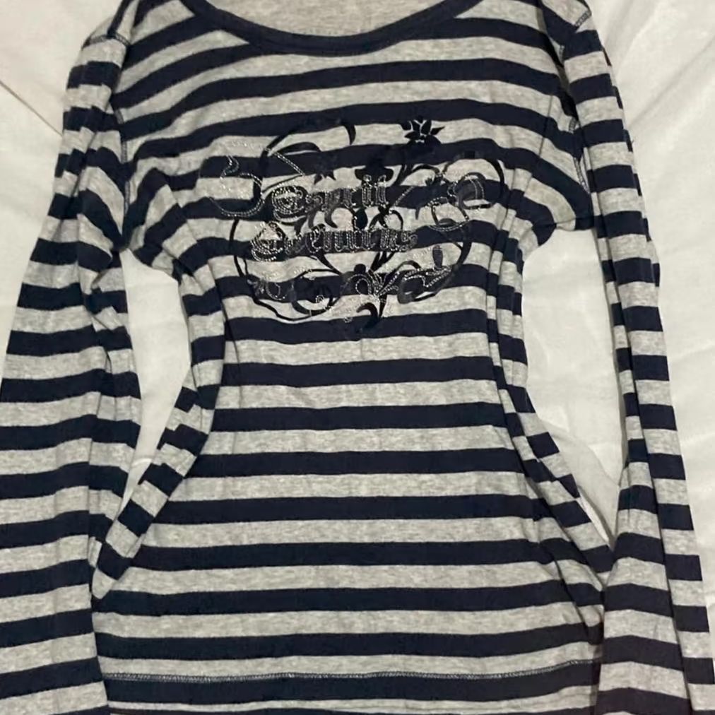 Striped long-sleeved slim-fitting waist T-shirt SA625