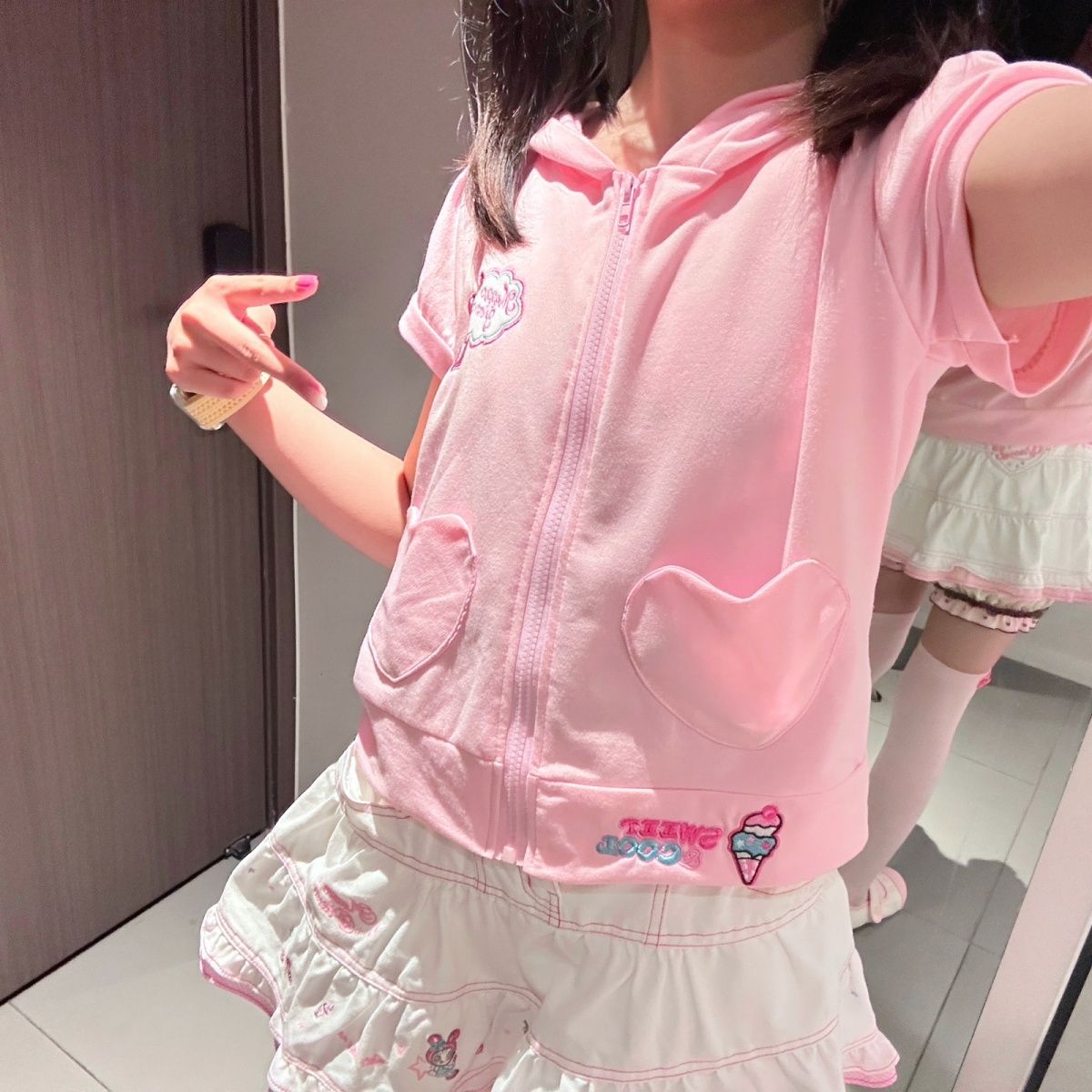 Embroider Zipper Tops SAB103