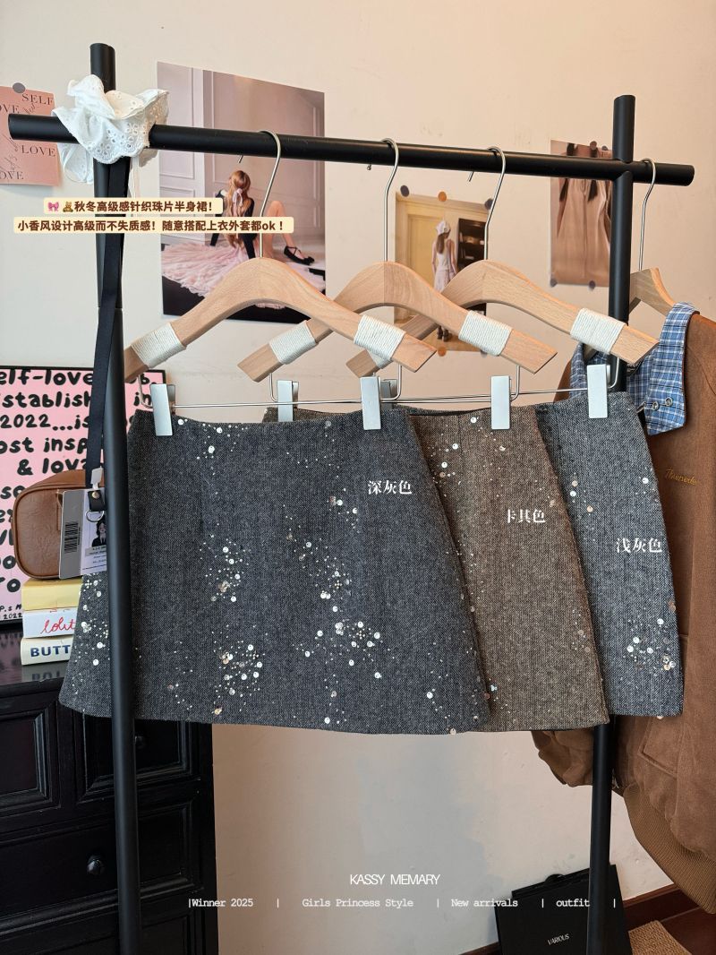 Woolen Sequined Skirt SAB206