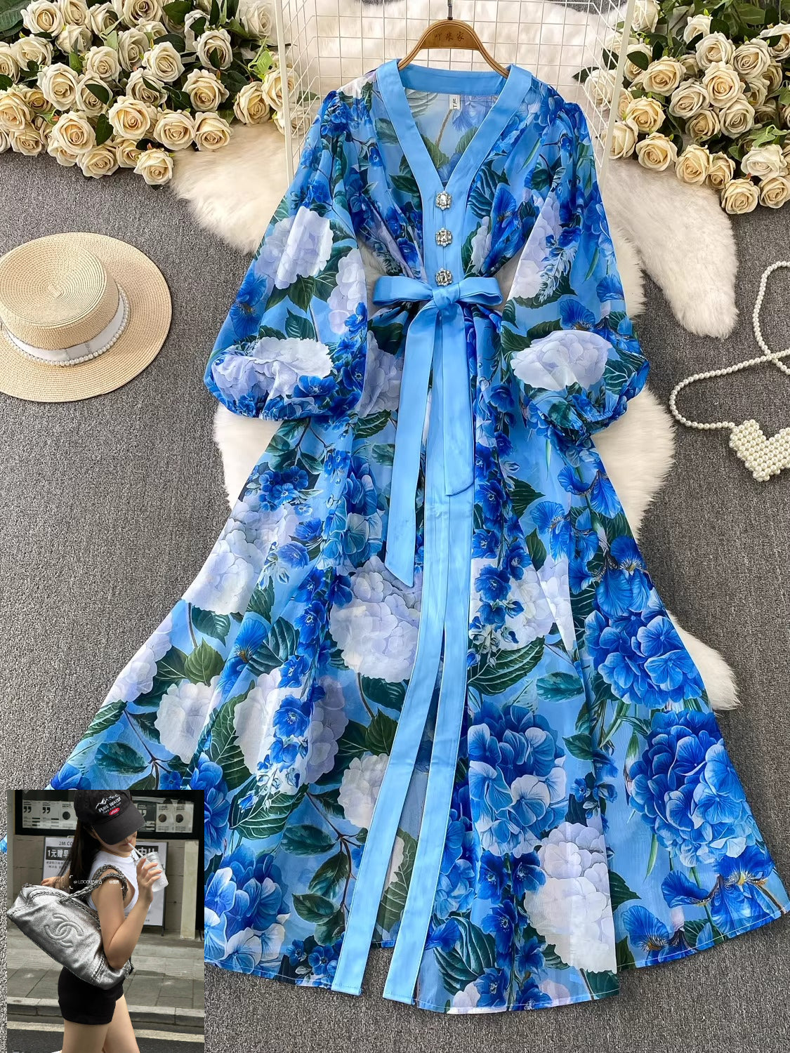 V-neck Lantern Sleeve Dress SA777