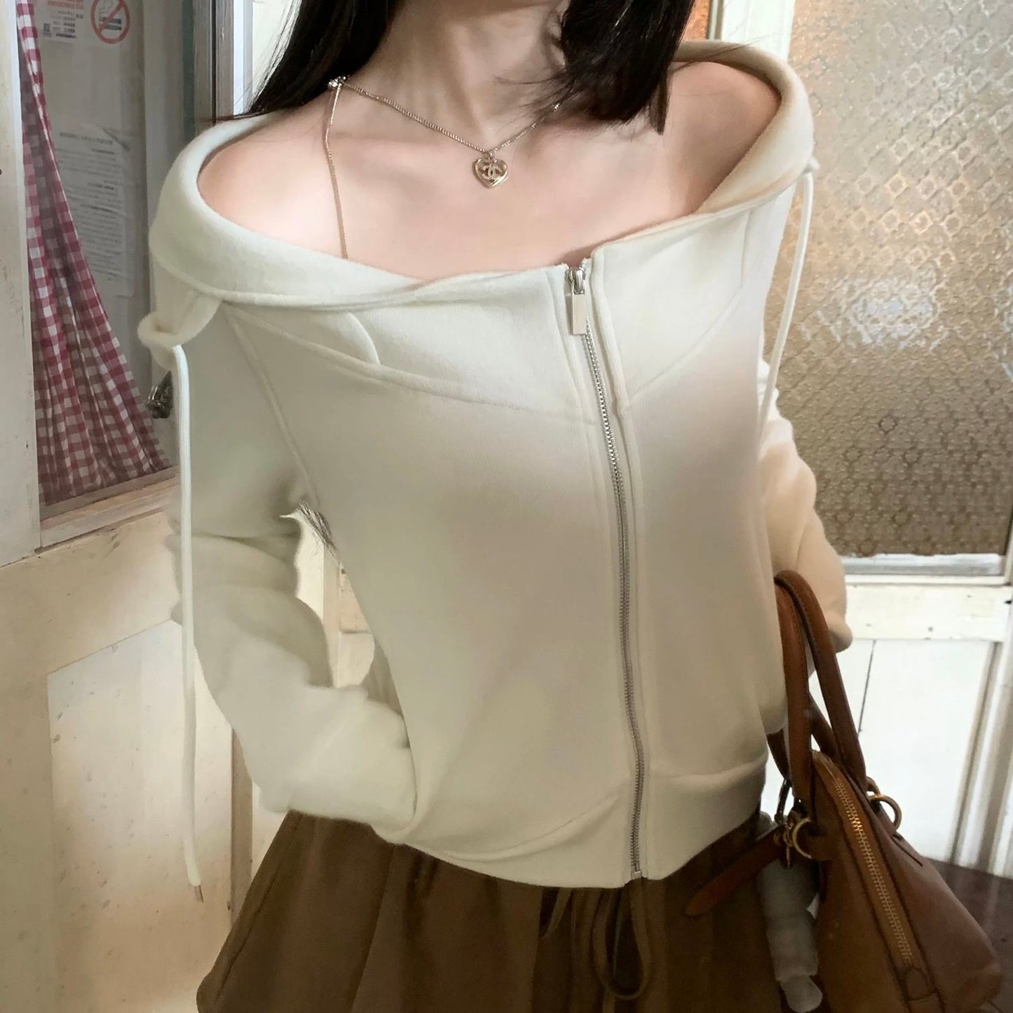One-word Shoulder Sweater Woman SA674