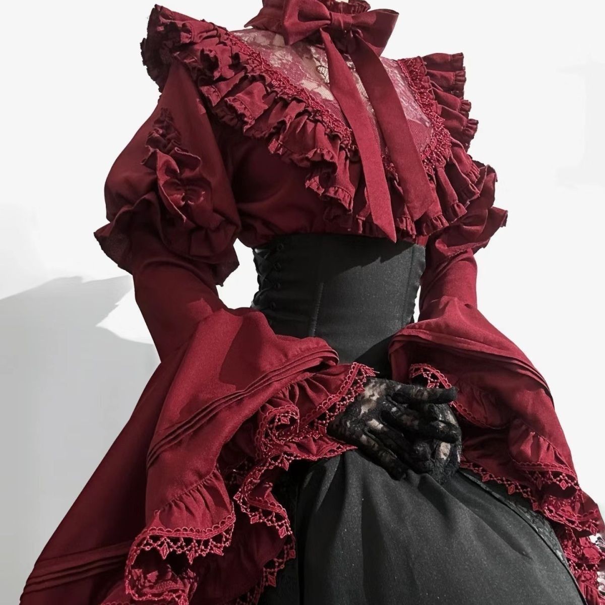 Lolita Skirt and Long-sleeved Blouse Set  US 64D192
