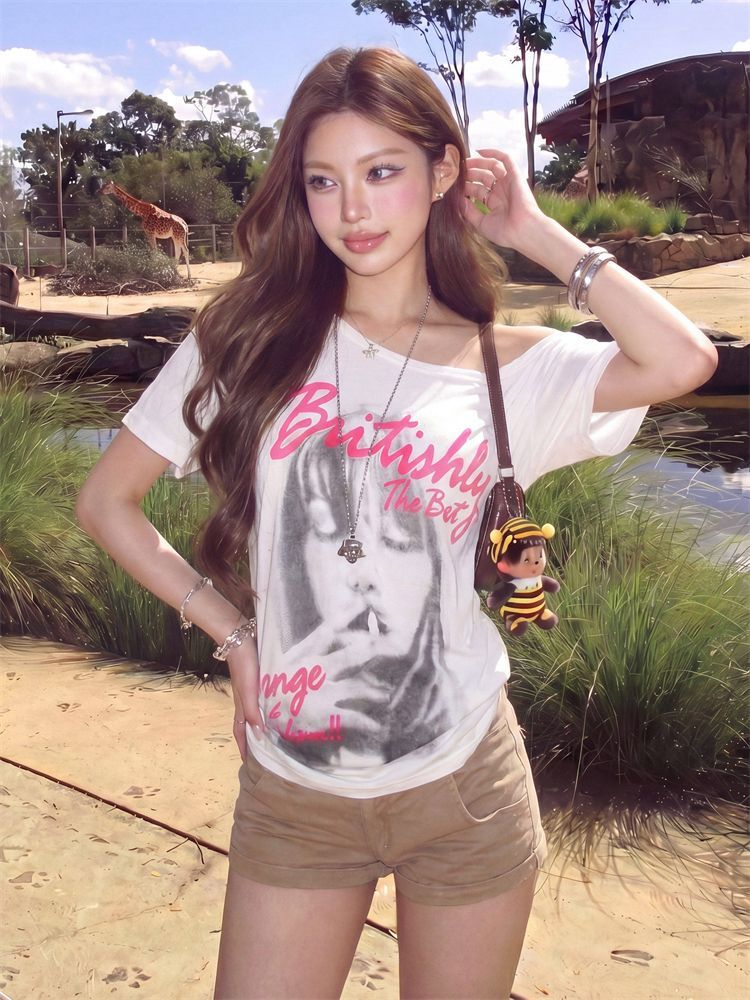 Off-the-shoulder Short-sleeved T-shirt  SA944