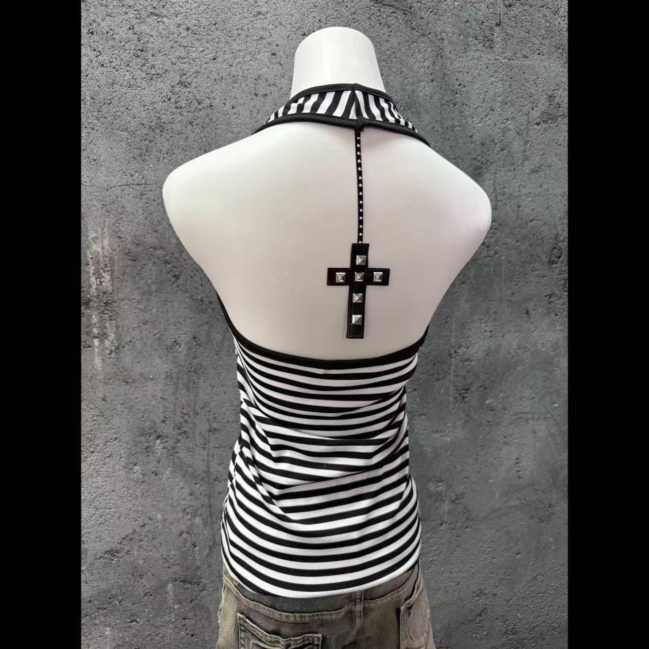 Cross Skull Tank Top SA996