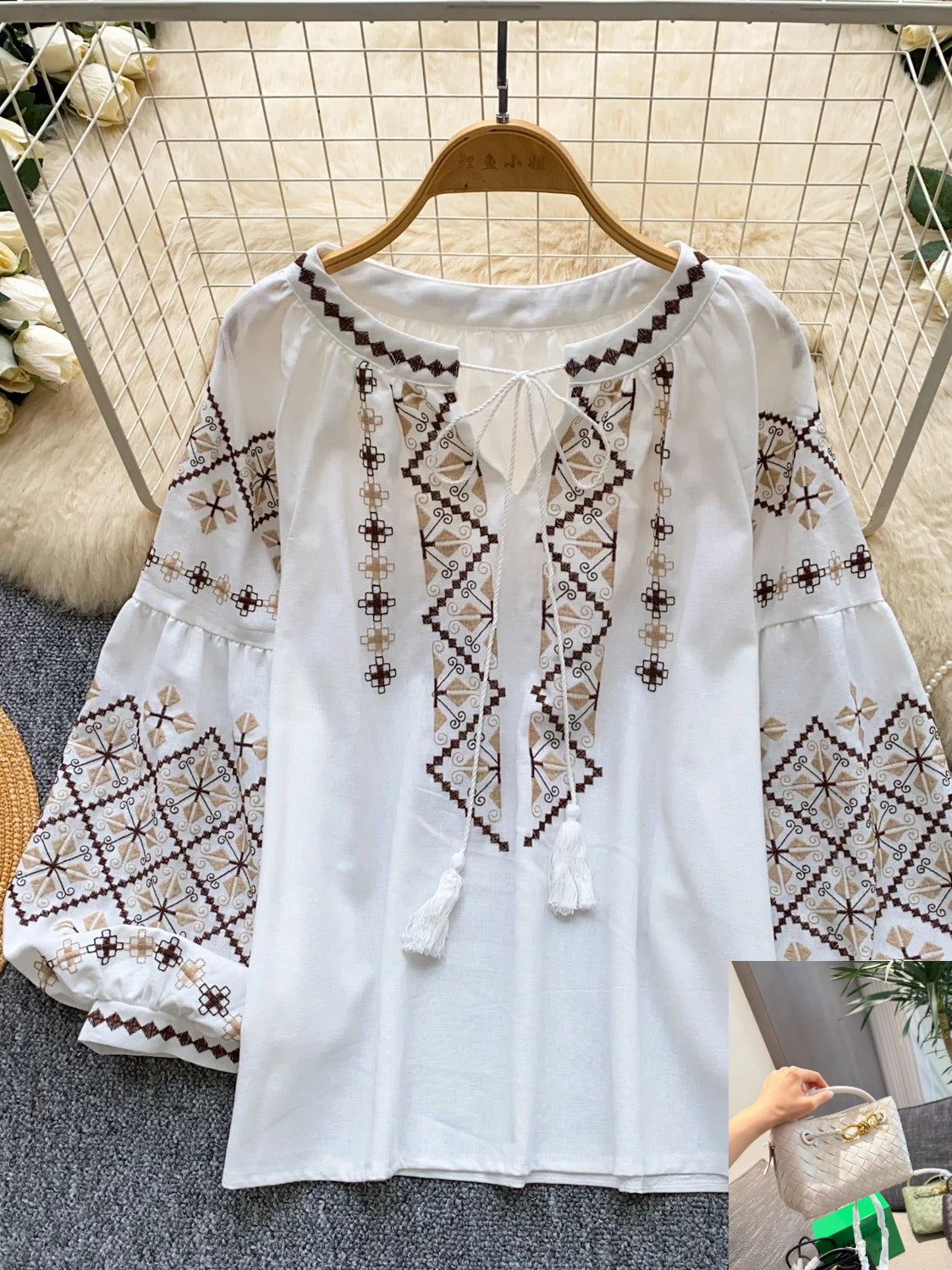 Commuting Style Embroidered Shirt SA987