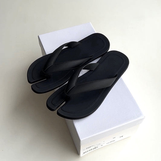 Flat-bottomed Beach Slippers