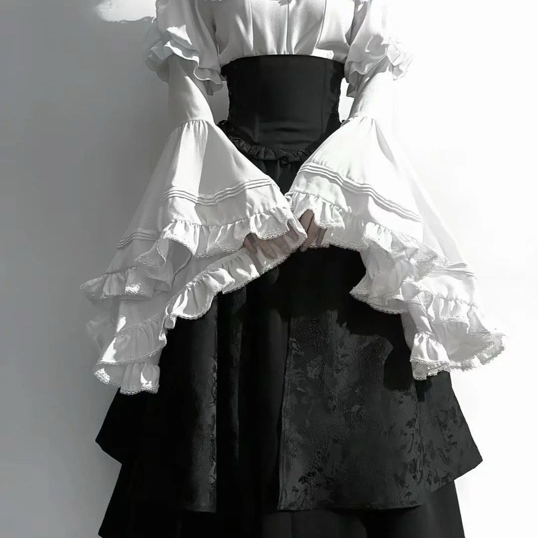 Lolita Skirt and Long-sleeved Blouse Set  US 64D192
