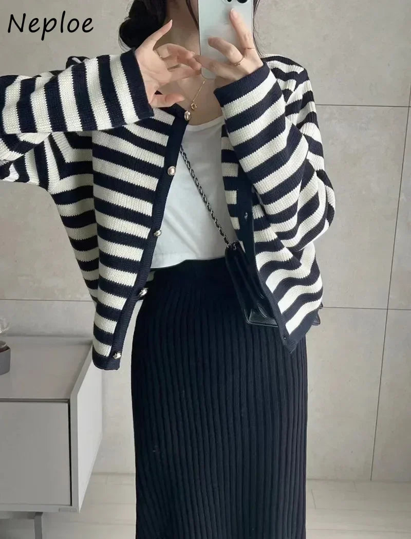 Chic Striped Sweater Coats Femme Cardigan SA003