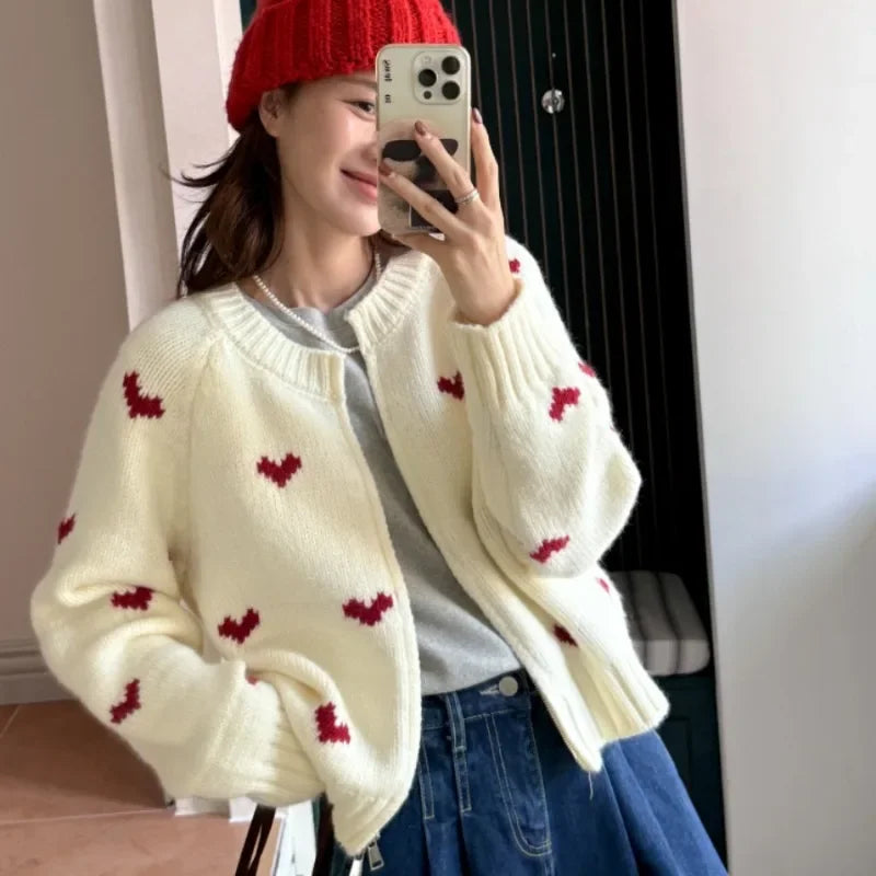 Chic Energetic Girl Simple Multi-Color Heart Knitted Sweater SA062