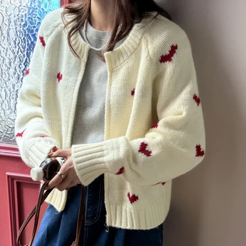Chic Energetic Girl Simple Multi-Color Heart Knitted Sweater SA062
