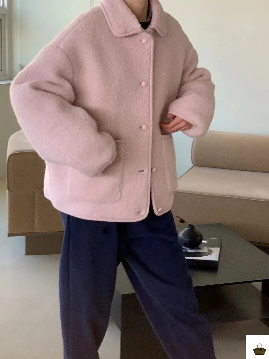 Minimalist Sweet Cute  Coats SA108  28x15.5x8 cm