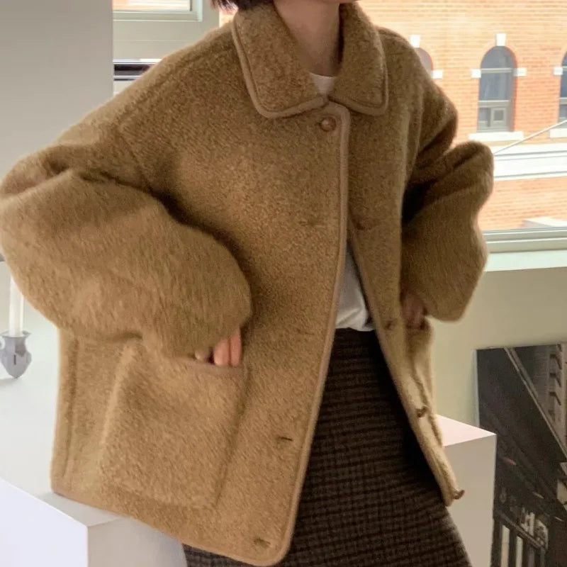 Minimalist Sweet Cute  Coats SA108  28x15.5x8 cm
