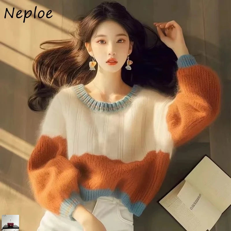 Autumn Winter Contrasting Color Sweater SA084