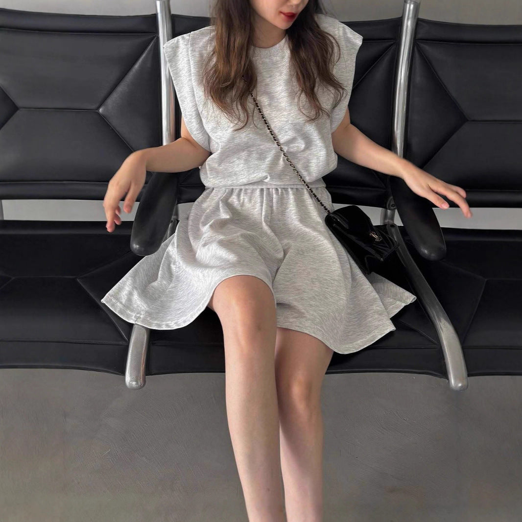 Sports Suit Loose Knitted T-shirt Short Skirt SA367