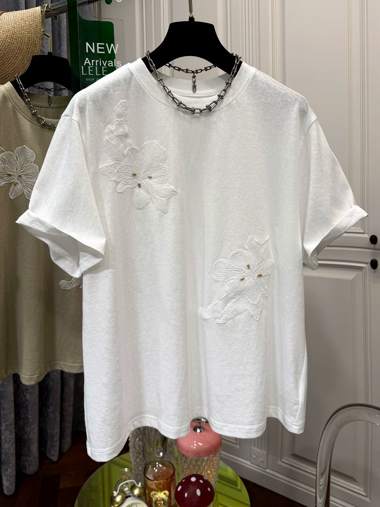 Beaded Short-sleeved T-shirt SA852