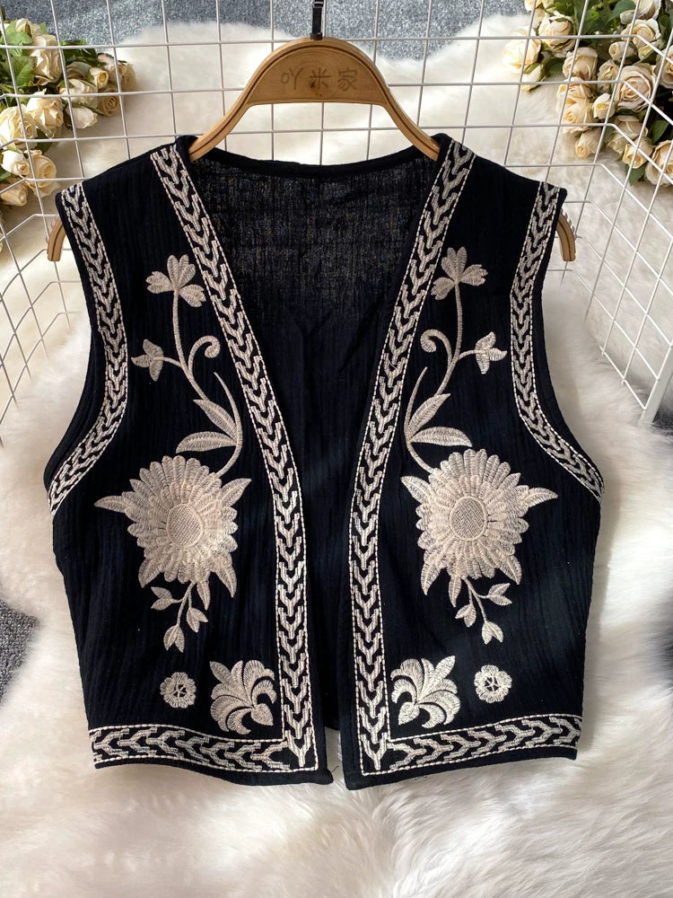 Embroidered Vest 64D119