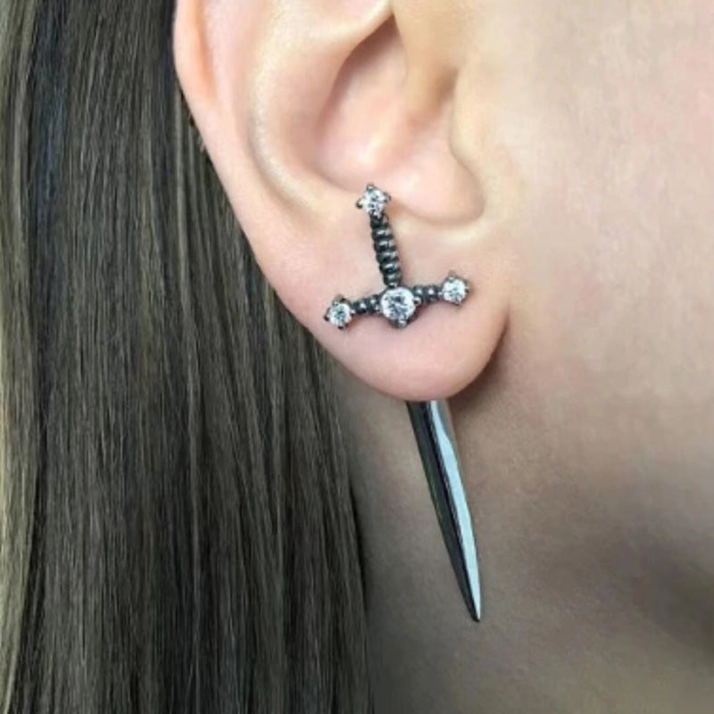 Gothic Sword Lady Stud Earrings Woman 69B902
