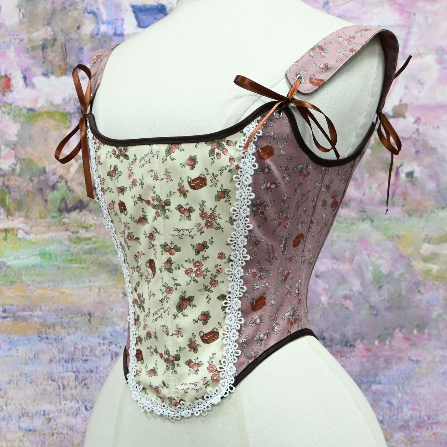 Cute Lace Fishbone Back 69B972