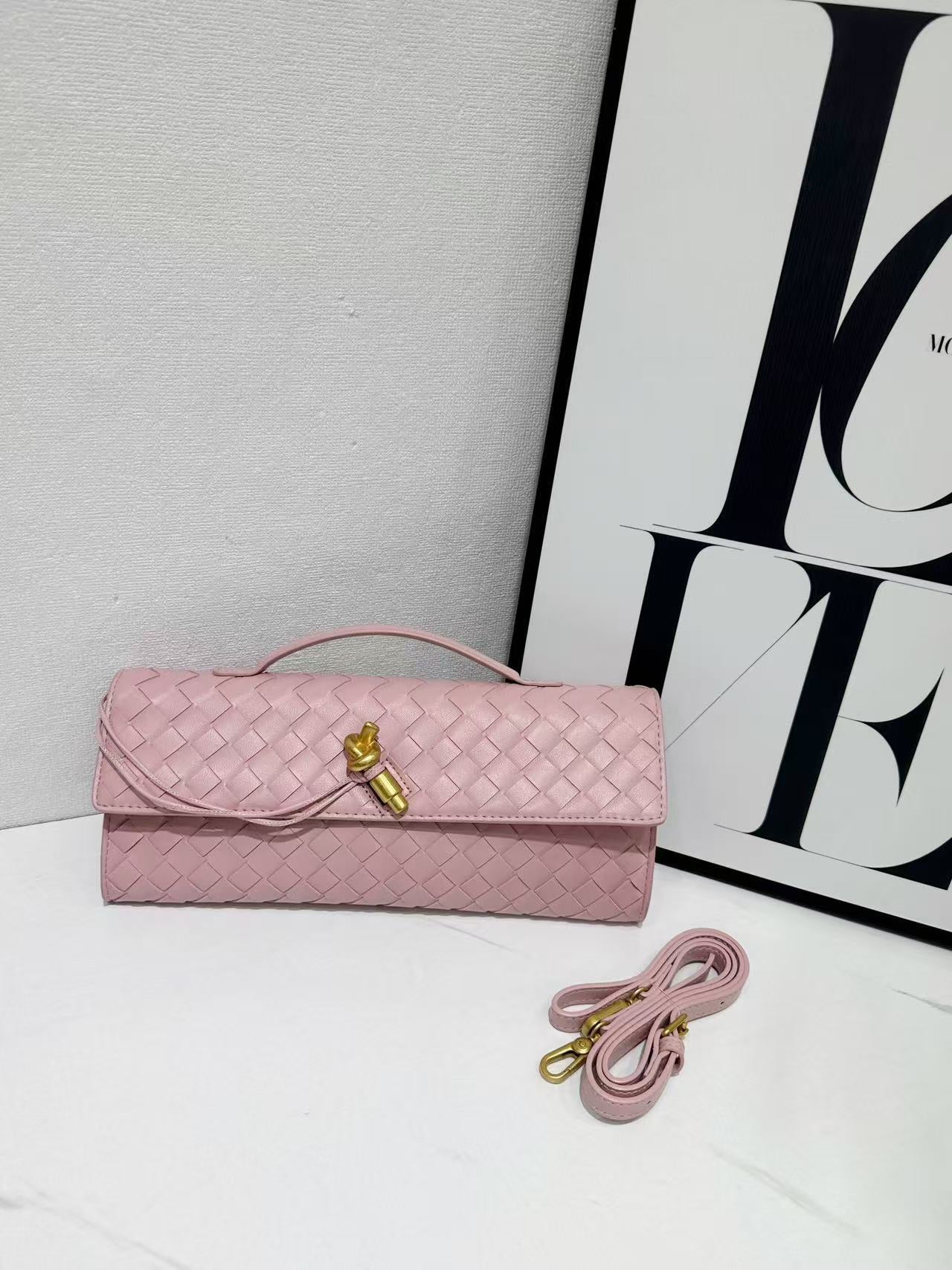 Woven Clutch Bag UK 64D075