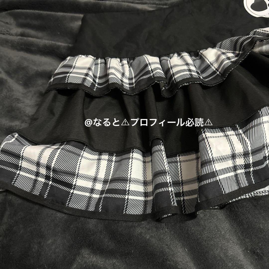 Skull Patch Pleated Skirt  US 64D207