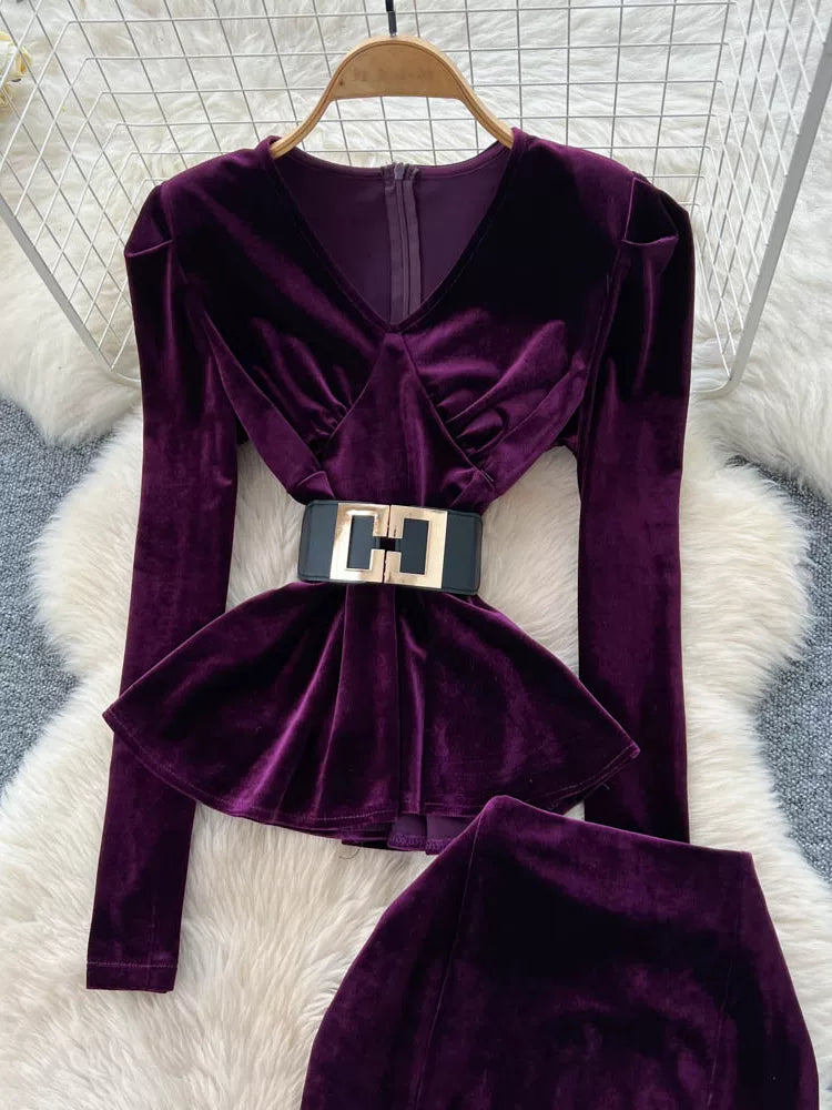 Long-sleeved Velvet Top, High-waisted  Skirt, Two-piece Set 69B917