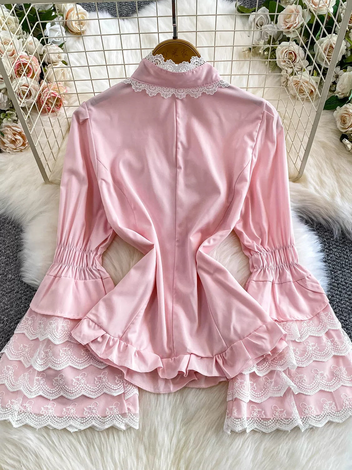 Lace Patchwork Stand Collar Shirt 64D112