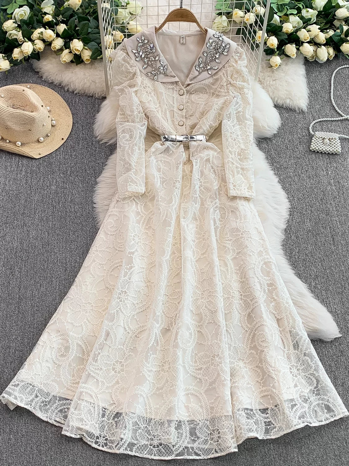 Diamond V-neck Long-sleeved Dress for Women  69B920