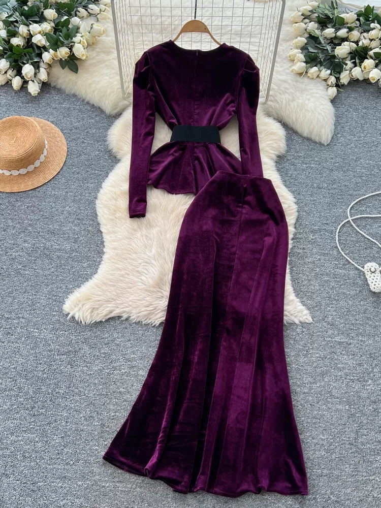 Long-sleeved Velvet Top, High-waisted  Skirt, Two-piece Set 69B917