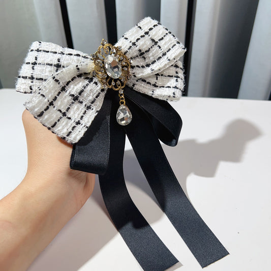 Rhinestone Bow Brooch 69B964
