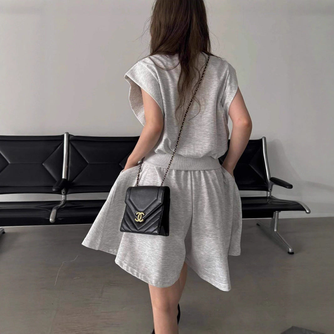 Sports Suit Loose Knitted T-shirt Short Skirt SA367