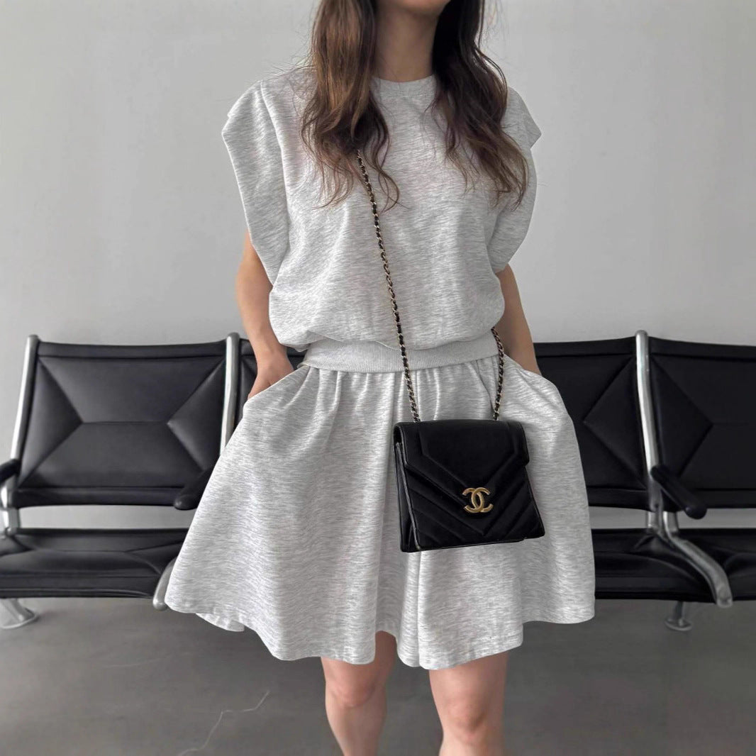 Sports Suit Loose Knitted T-shirt Short Skirt SA367